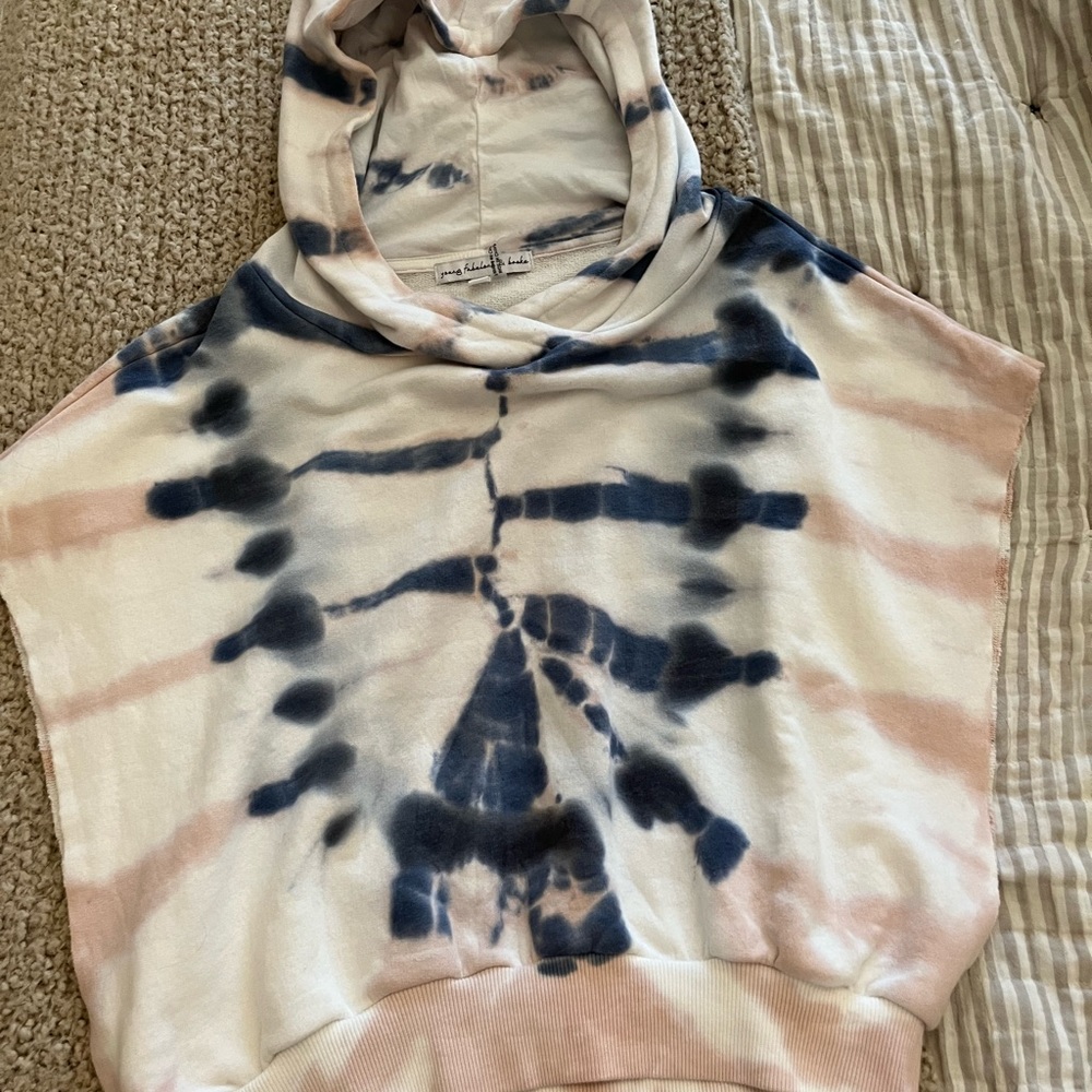 Brand new , never worn . No tags. X-small super cute! I very soft